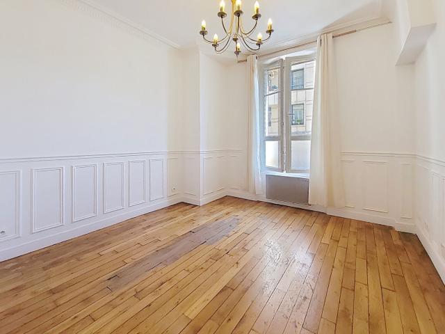 QUARTIER MARCEL SEMBAT BUREAUX POUR PROFESSIONS LIBERALE