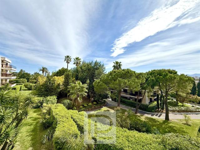 Quartier Montrose Environnement résidentiel, verdure et ca. 84m² Cannes