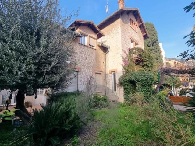 Quartier résidentiel de Menton Garavan maison 150 m²