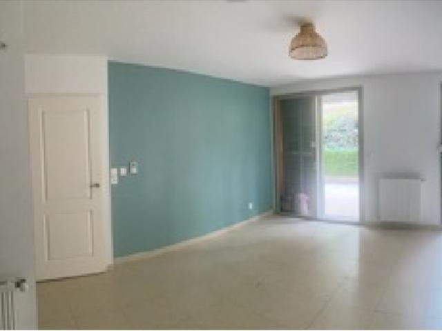 QUARTIER SAINT DONAT Appartement T2 13100 AIX EN PROVENCE