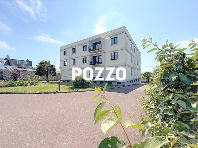 QUARTIER SAINT PAUL: Appartement Granville 1 pièce s 22.82 m2