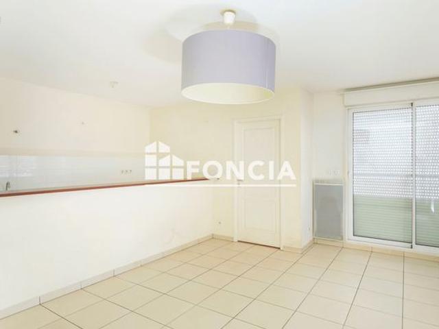 Quartier sonis dans residence recente t2 vendu libre