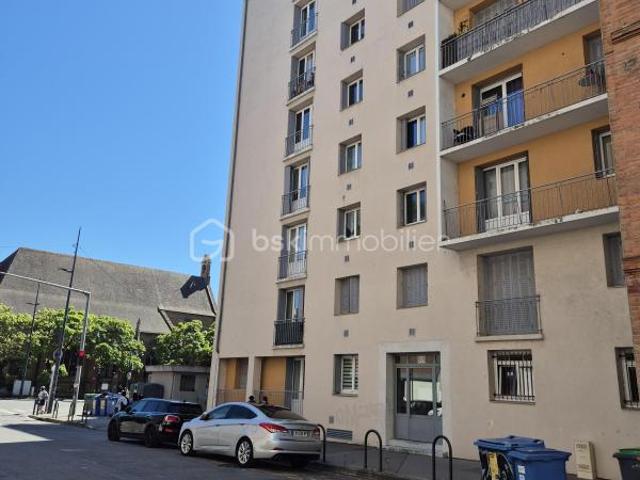 QUARTIER ST MICHEL Appartement 45m² loué INVESTISSEUR