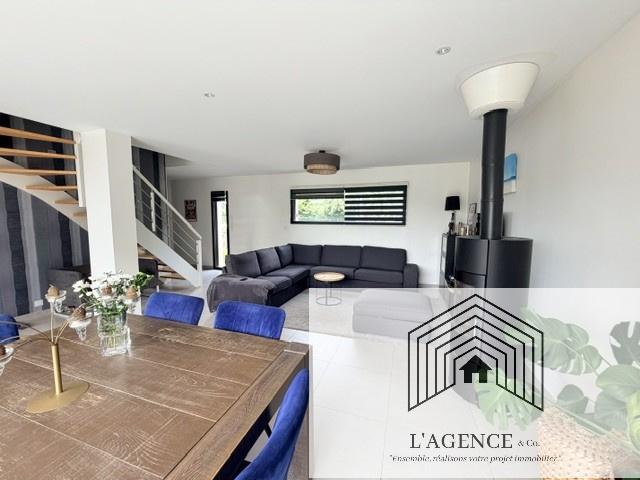 Quartier Sud, maison de 2012 idéalement placée