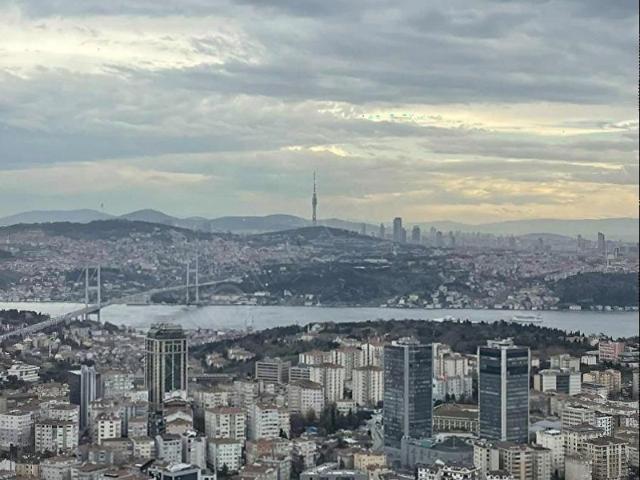 Quasar Fairmont Satılık 2+1 Köşe Konumda Boğaz Manzaralı Daire