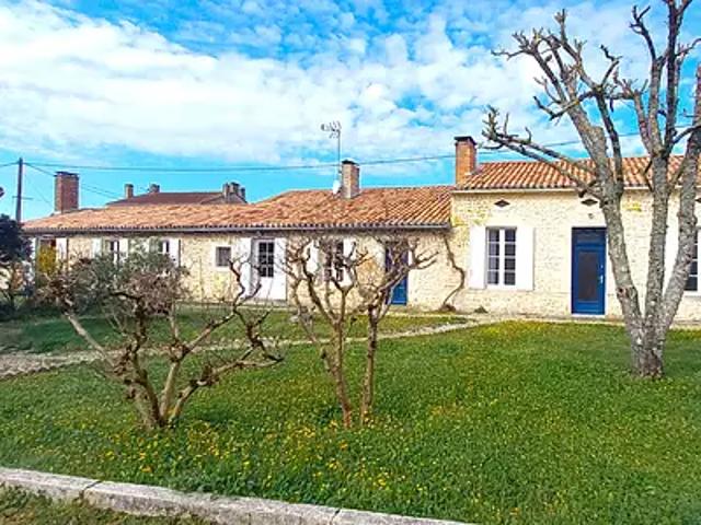 Queyrac 33340 Achat / Vente maison 11 pièces t11 au dernier étage piscine