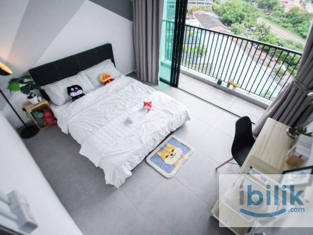 queen bed share toilet Partition balcony at D'Sands Residence, Old Klang Road