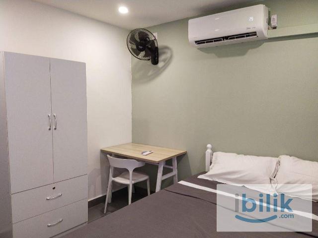 Queen Bedroom with Aircond @ Kenanga Point, Pudu near to Bukit Bintang, LRT & Monorail