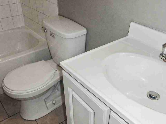 Queen Mary Apartments 2 Bedroom Apartment for Rent at 10835 115 St Nw, Edmonton, AB T5H 3L2 Queen Mary Park