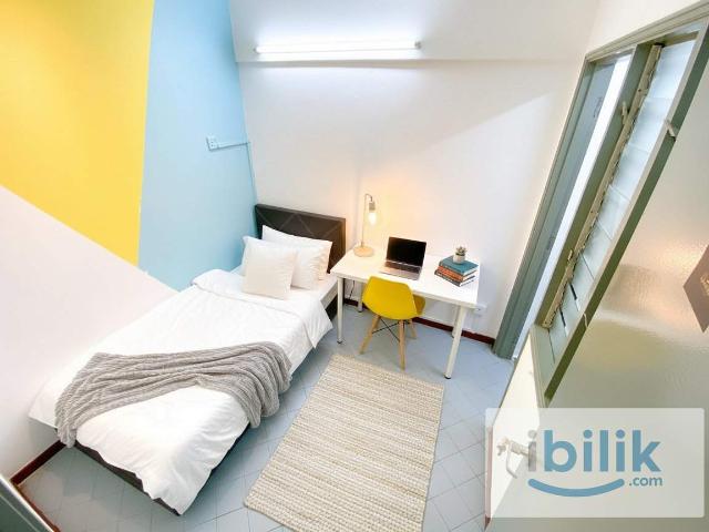 Queen room in wangsa maju work from home friendly