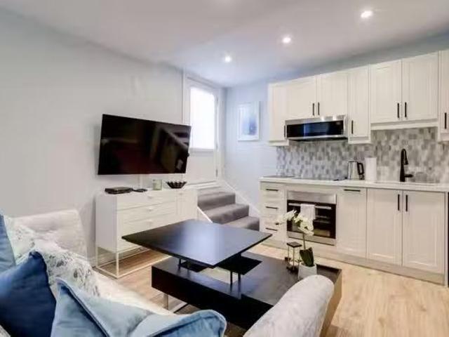 Queen Street East