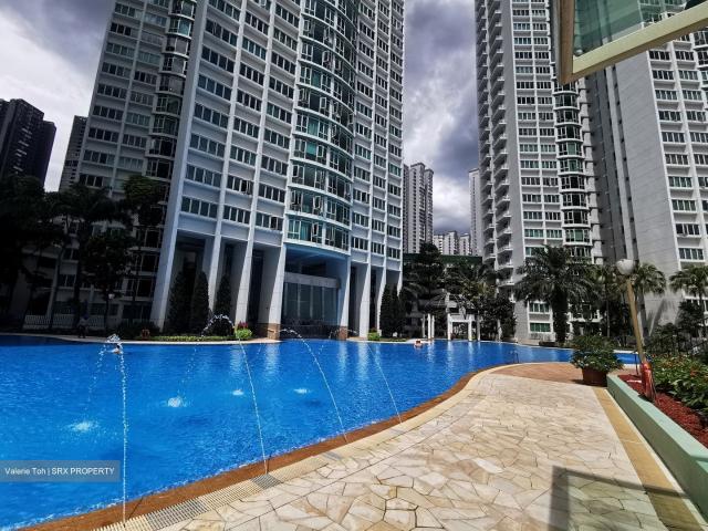 Queens D3, Condominium