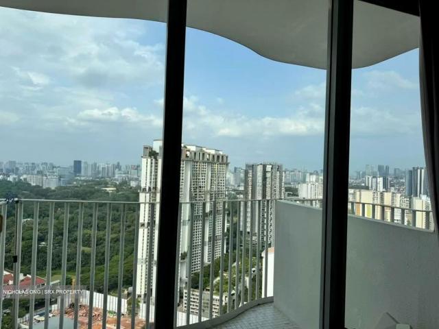 Queens Peak D3, Condominium