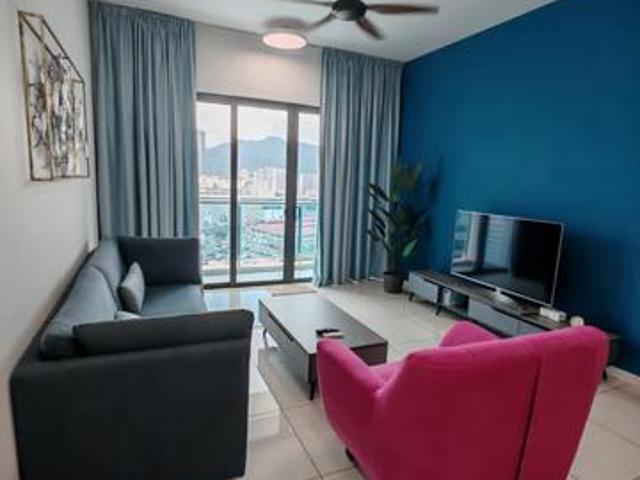 Queens Residence Q1 950sf Fully Furnished Renovated 2Covered Cpark