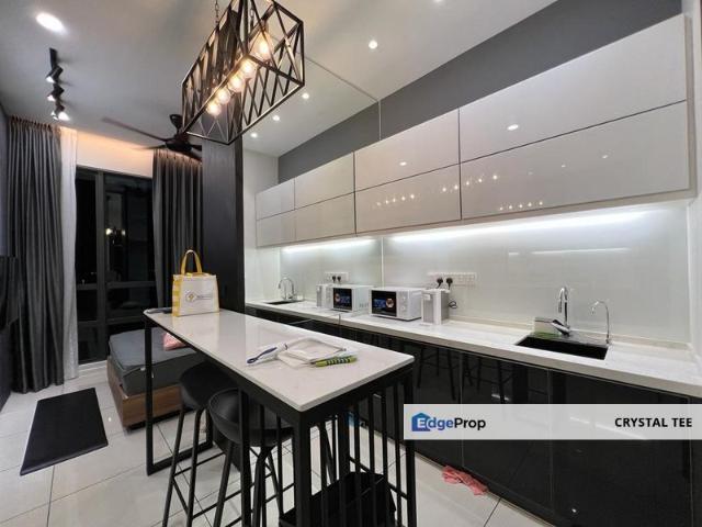 Queens Residences Q2