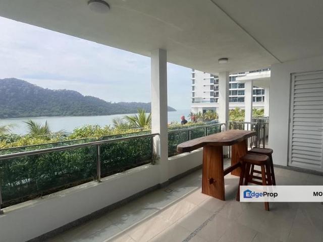Queens Residences Q2