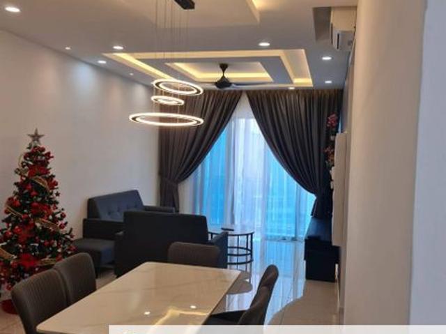 Queens Residences @ Queens Waterfront