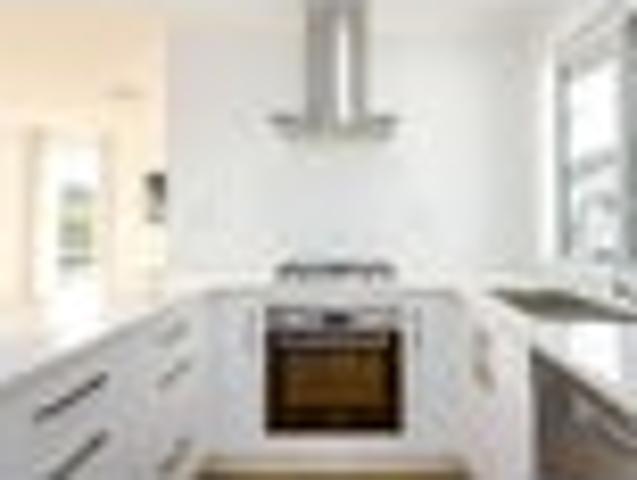 Queenwood, 2 bedrooms, $620 pw