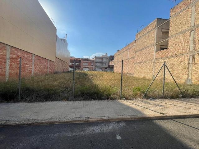 QUIERE HACERSE SU CASA DE ENSUEÑO?'