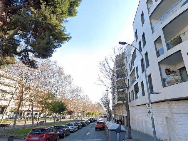 Quieres comprar plaza de parking en Esplugues de Llobregat?