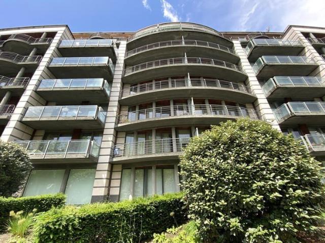 Quiet two bedroom apartment