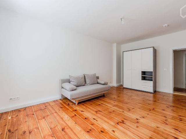 Quiet and cute flat in Rummelsburg, Berlin Amsterdam Apartments for Rent