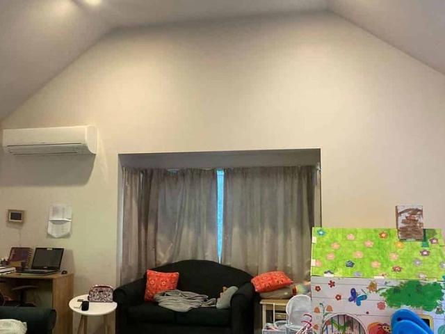 Quiet and Large Remuera Home