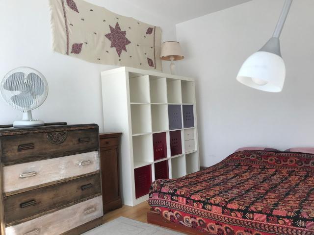 Quiet, bright, fully furnished apartment one minute from the metro stop, Paris Amsterdam Apartments for Rent