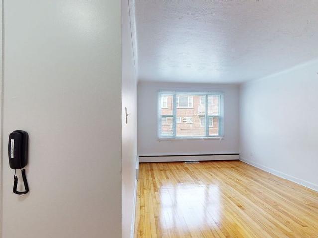 Quiet, Comfortable Living in a Community Setting