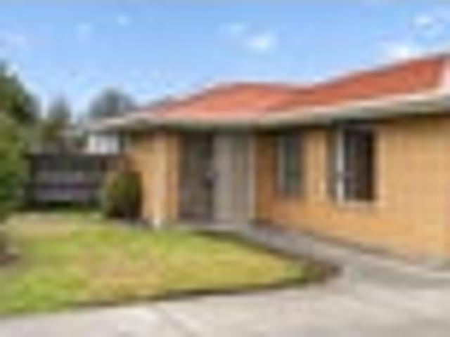 Quiet Cul de sac 3 bed, Internal double garage