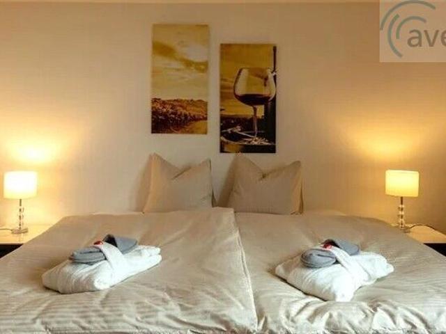 Quiet double room in a rural location with garden view