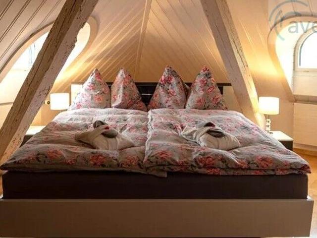 Quiet double room in a rural location with garden view