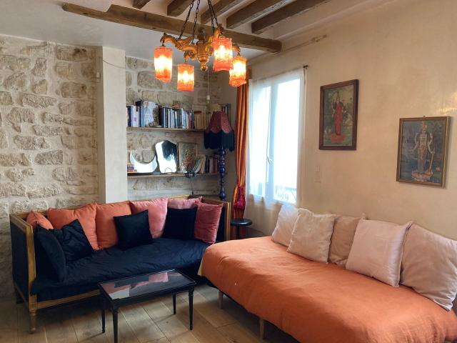 Quiet flat in central Paris, Paris Amsterdam Apartments for Rent