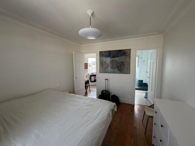 Quiete, bright and refurbished appartment in Paris, Paris Amsterdam Apartments for Rent