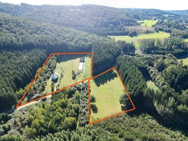 Quiétude assurée Proximité de la forêt Idéal pour chevaux