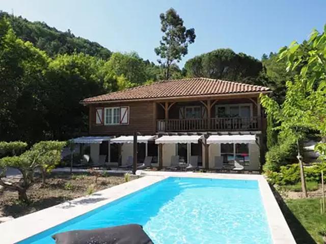 Quillan 11500 Achat / Vente maison 8 pièces t8 piscine jardin