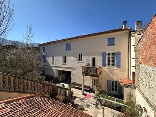 Quillan 11500 Achat / Vente maison 9 pièces t9 piscine jardin