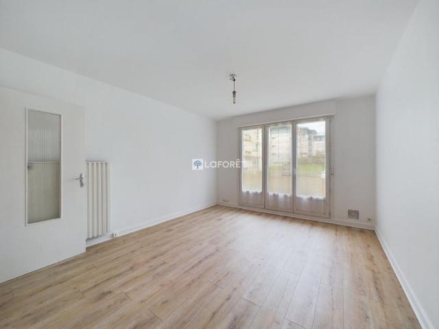 QUIMPER Appartement 39 m2 avec cave