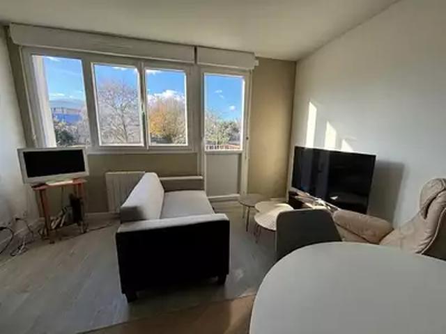 Quimper 29000 Achat / Vente appartement 2 pièces t2 au dernier étage cave