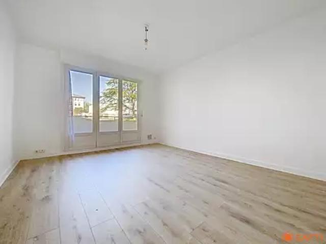 Quimper 29000 Achat / Vente appartement 2 pièces t2 balcon