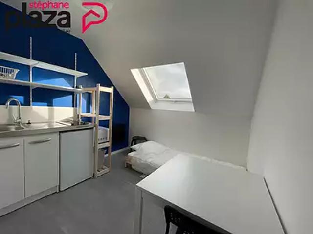 Quimper 29000 Location appartement 1 pièce t1 au dernier étage