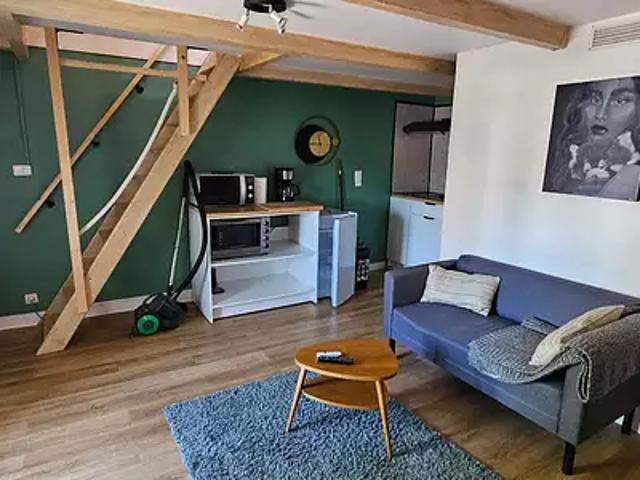 Quimper 29000 Location appartement 2 pièces t2 au dernier étage