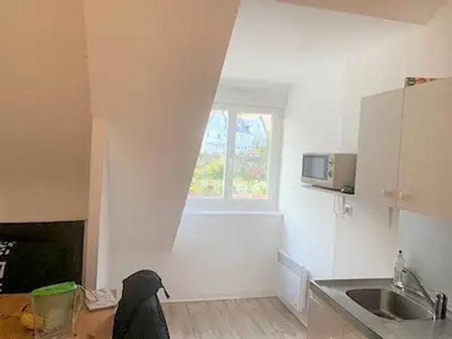 Quimper 29000 Location appartement 2 pièces t2 au dernier étage