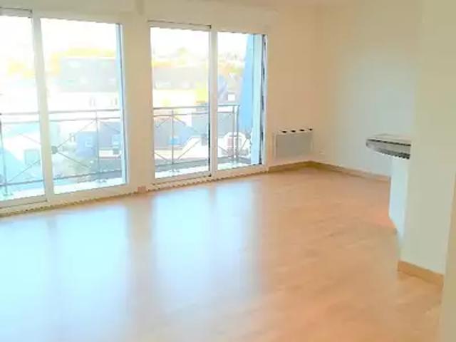 Quimper 29000 Location appartement 3 pièces t3 au dernier étage