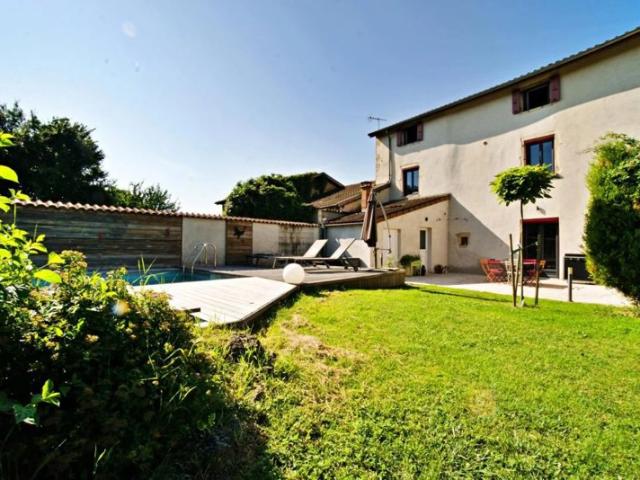 Quincieux Maison 3 Chambres