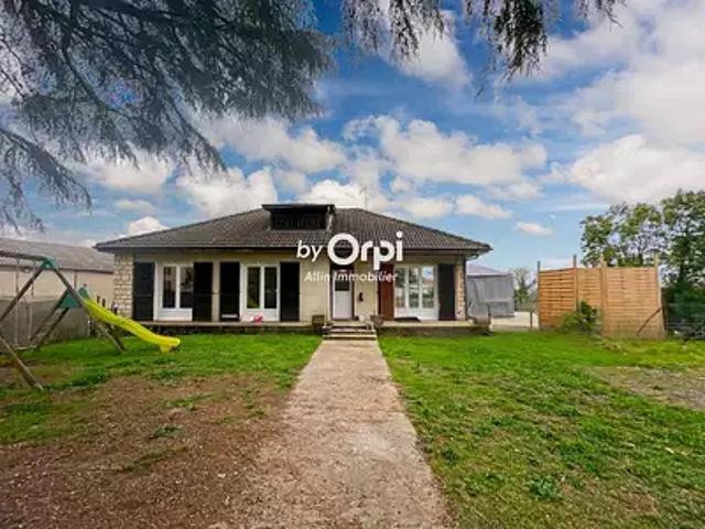 Quinssaines 03380 Achat / Vente immeuble