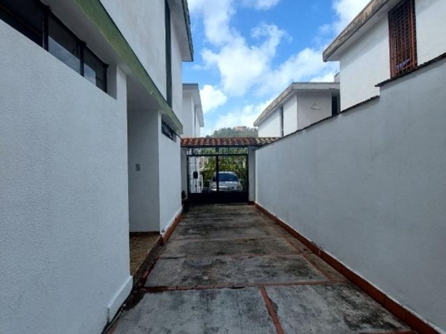 QUINTA 178.62 MTS EN LA TRINIDAD VENTA