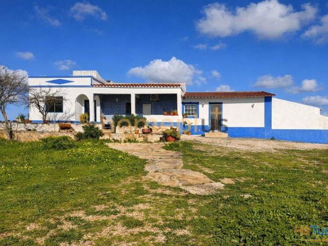 Quinta com Elevado Potencial de Construção | 1.560 m² Urbanos | Olhão | 26084055734