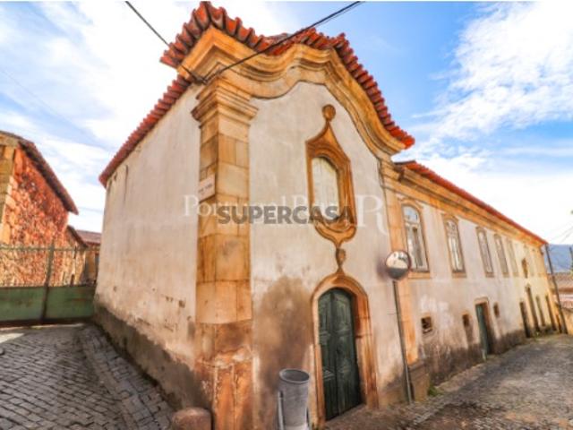 Quinta com solar em Fatela