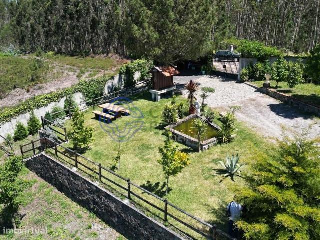 Quinta com terreno de 28 710m2